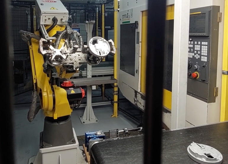 Robotic automated cell machining is an advanced manufacturing technique